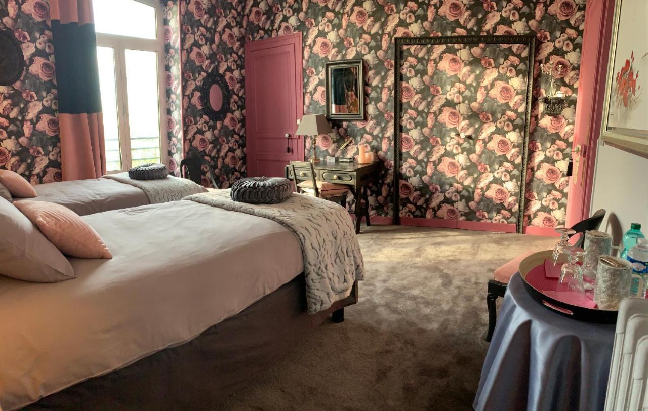 Les Lamartine-Chambres D'Hotes เลอม็องส์ ภายนอก รูปภาพ
